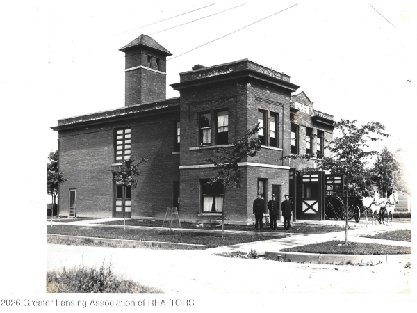 Listing Image #2 - Others for sale at 230 Bingham Street, Lansing MI 48912