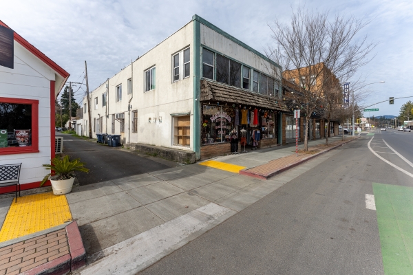 Listing Image #2 - Others for sale at 38 S. Main St., Willits CA 95490