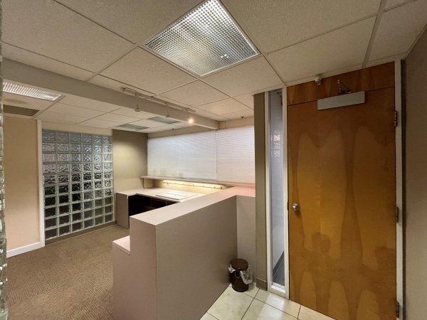 Listing Image #3 - Office for sale at 401 Wall Street Unit G, Valparaiso IN 46383 Listing Image #3 - Office for sale at 401 Wall Street Unit G, Valparaiso IN 46383