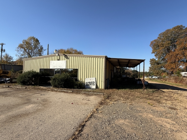Listing Image #2 - Industrial for sale at 725 Red River Road, Rock Hill NC 29730
