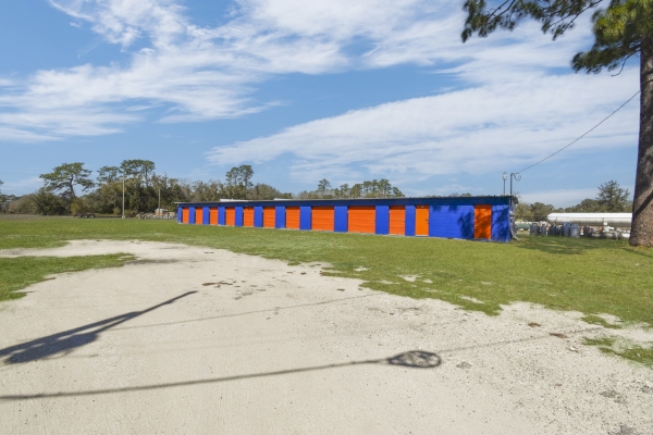 Listing Image #1 - Storage for sale at 9150 Southeast Co Road 221, Hampton FL 32044