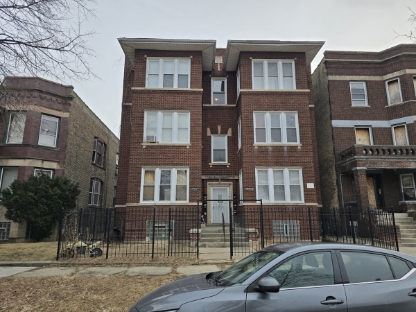Listing Image #2 - Multi-family for sale at 7317 S Union Avenue, Chicago IL 60621