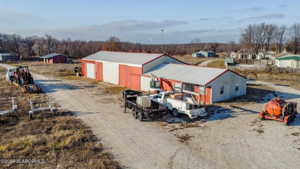 Listing Image #2 - Others for sale at 1075 COUNTY ROAD 1245, Moberly MO 65270