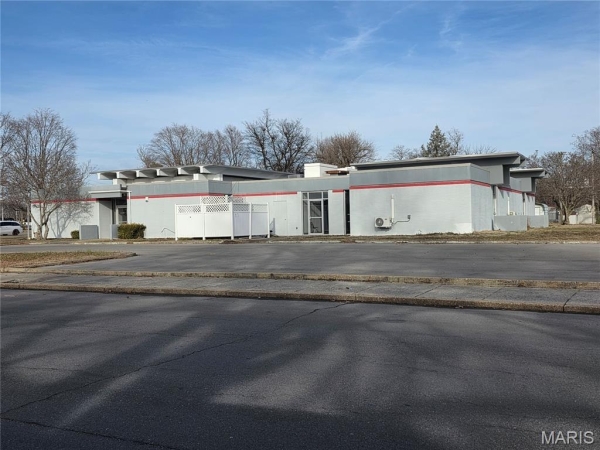 Listing Image #3 - Others for sale at 210 S Kingshighway Street, Sikeston MO 63801