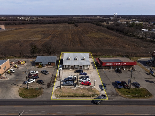 Listing Image #2 - Office for sale at 8883 State Hwy 34, Quinlan TX 75474