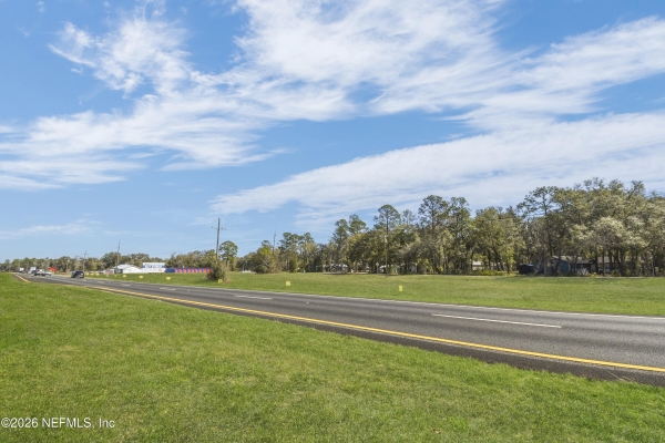 Listing Image #3 - Others for sale at 9150 SE County Road 221, Hampton FL 32044