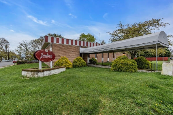 Listing Image #1 - Retail for sale at 242 Neptune Boulevard, Neptune City NJ 07753