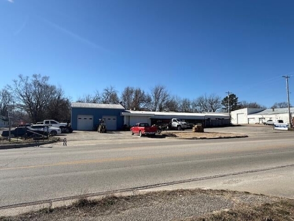 Listing Image #2 - Others for sale at 400 W Business 60, Mountain Grove MO 65711