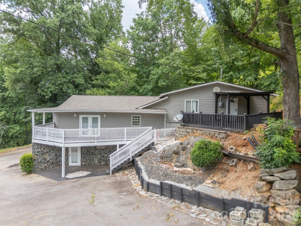 Listing Image #2 - Office for sale at 1840 Memorial Highway, Lake Lure NC 28746