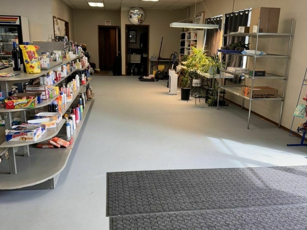 Listing Image #2 - Retail for sale at 2191 Clugston Onion Creek Rd, Colville WA 99114