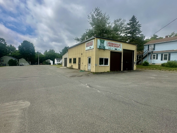 Listing Image #2 - Retail for sale at 100 Kennedy Memorial Drive, Waterville ME 04901