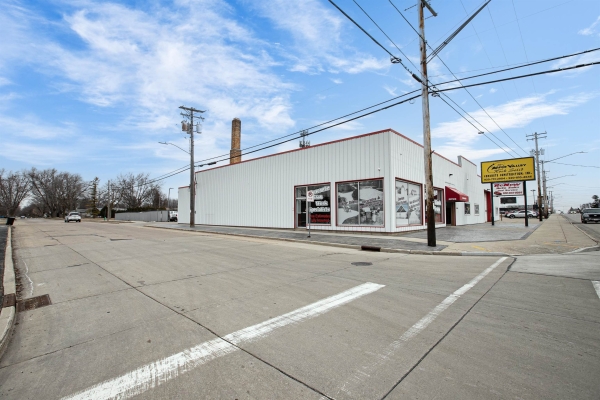 Listing Image #2 - Others for sale at 1610 W Wisconsin Avenue , Commercial, Appleton WI 54914