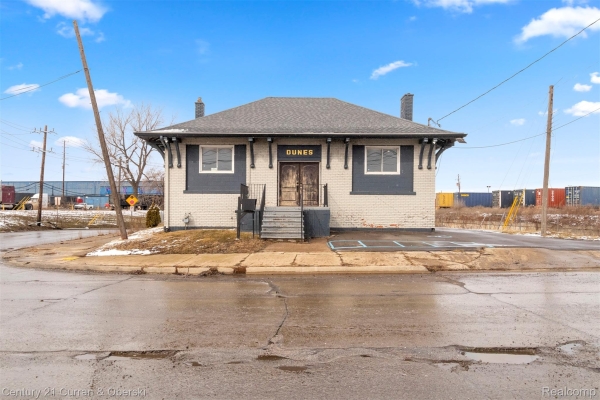 Listing Image #1 - Others for sale at 10500 Southern Street, Dearborn MI 48126