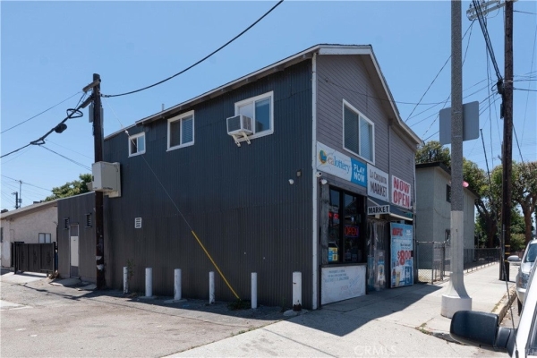 Listing Image #1 - Others for sale at 285 W 9th Street, San Pedro CA 90731