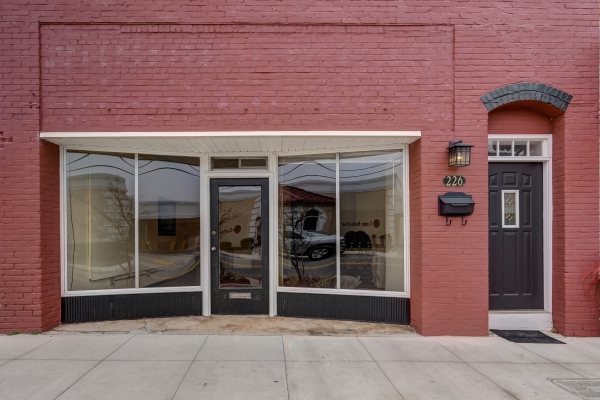 Listing Image #3 - Retail for sale at 226 Settle Street, Reidsville NC 27320
