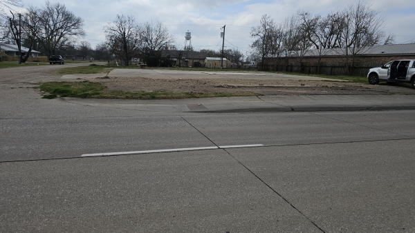 Listing Image #3 - Others for sale at 210 NE 2nd St, Kerens TX 75144