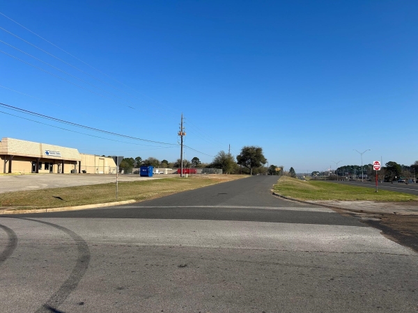 Listing Image #2 - Others for sale at 3105 S East End Blvd, Marshall TX 75672