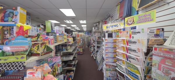 Listing Image #3 - Others for sale at 65-12 Myrtle Ave, Glendale NY 11385