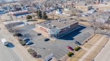 Listing Image #2 - Retail for sale at 806 S 4th St, Clinton IA 52732