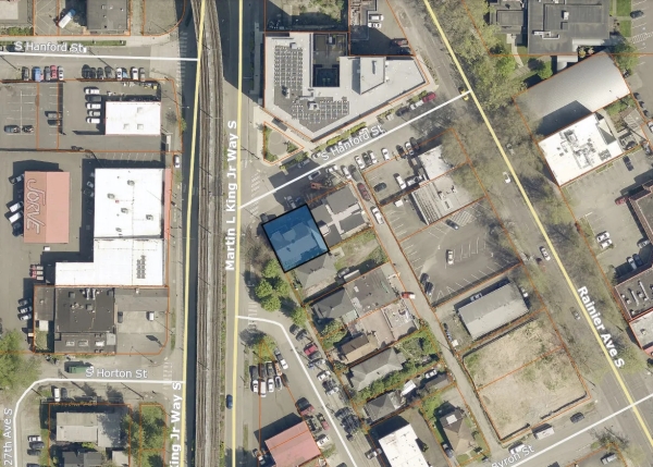 Listing Image #2 - Retail for sale at 2801 S Hanford St, Seattle WA 98144