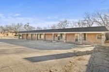 Listing Image #2 - Office for sale at 2108 Monroe Street, Commerce TX 75428