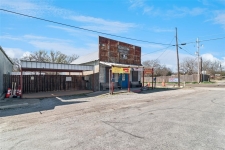Listing Image #3 - Retail for sale at 103 College Street, Anna TX 75409