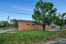 Listing Image #2 - Others for sale at 318 Laurel Avenue, Grover NC 28073