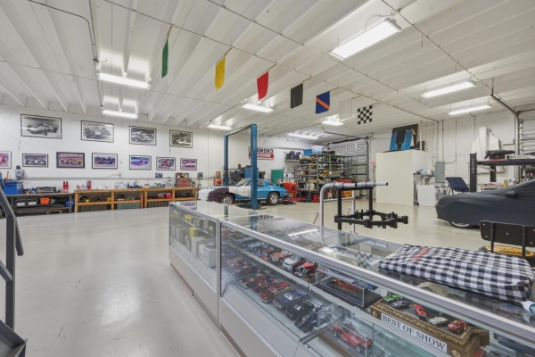 Listing Image #10 - Industrial for sale at 1210 NE 8th Avenue, Fort Lauderdale FL 33304