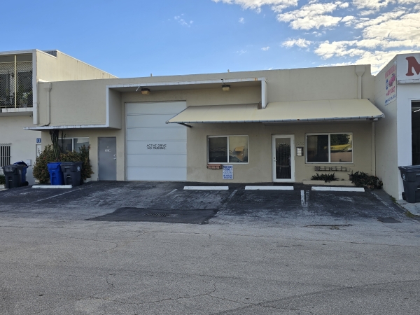 Listing Image #2 - Industrial for sale at 1210 NE 8th Avenue, Fort Lauderdale FL 33304