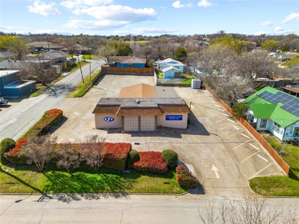 Listing Image #1 - Others for sale at 601 10th Street, Grand Prairie TX 75050