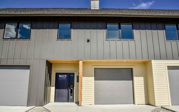 Listing Image #2 - Multi-family for sale at 2328 Shorthorn Ave, Helena MT 59602