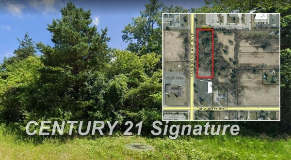 Listing Image #1 - Land for sale at 4000 Fashion Square blvd Vacant Land, Saginaw MI 48603