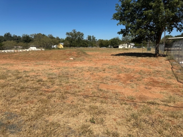 Listing Image #2 - Others for sale at 412 W Live Oak St, Fredericksburg TX 78624
