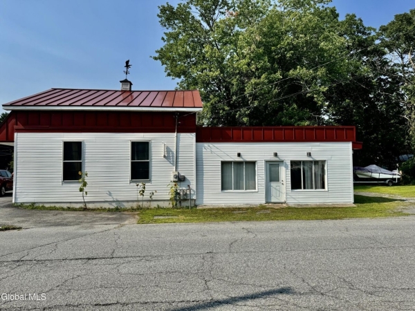 Listing Image #3 - Retail for sale at 260 Broadway, Fort Edward NY 12828
