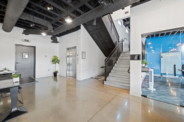 Listing Image #3 - Others for sale at 5715 Bedford St, Pasco WA 99301