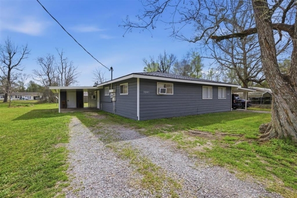 Listing Image #2 - Multi-family for sale at 3237/3241 Cedar Street, Lake Charles LA 70615