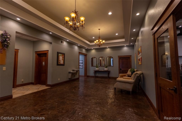 Listing Image #2 - Others for sale at 7256 E Court Street, Davison MI 48423