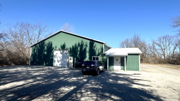 Listing Image #1 - Industrial for sale at 1102 W Ravina Park Rd, Decatur IL 62526