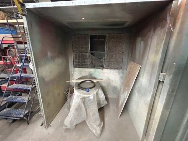 Listing Image #3 - Others for sale at 711 Cottage St, Ashland OH 44805