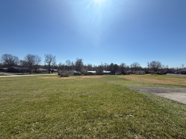 Listing Image #1 - Land for sale at 1701 Louisville Rd Lots 1-3, Frankfort KY 40601