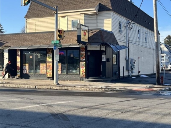 Listing Image #1 - Retail for sale at 2727 james Street, Accord NY 13206