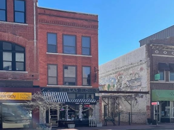 Listing Image #1 - Multi-family for sale at 212 S. Washington Ave., Saginaw MI 48607