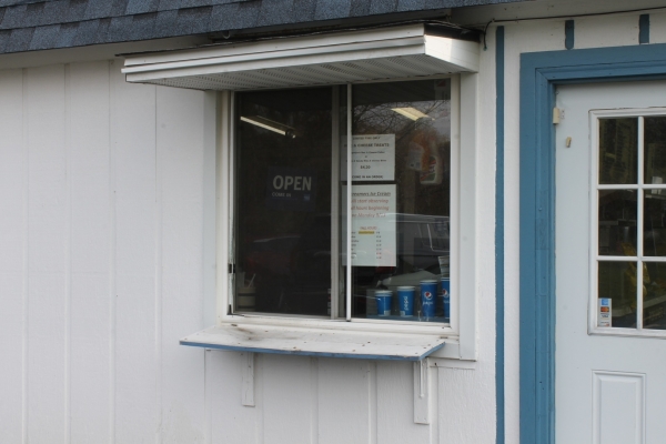 Listing Image #3 - Retail for sale at 408 Commanche Avenue, Shabbona IL 60550