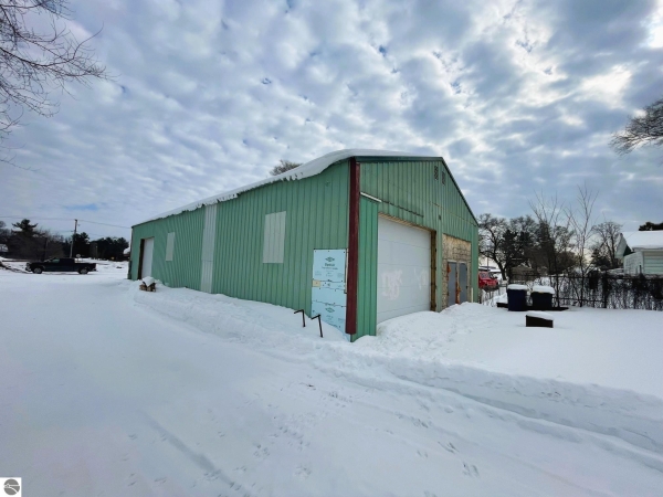 Listing Image #3 - Retail for sale at 405 N Cedar, Kalkaska MI 49646