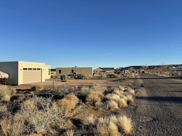 Listing Image #3 - Land for sale at 1020 S Independence Way, Big Water UT 84741