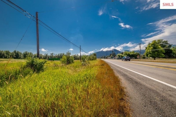 Listing Image #2 - Others for sale at 32056 Highway 200, Kootenai ID 83840