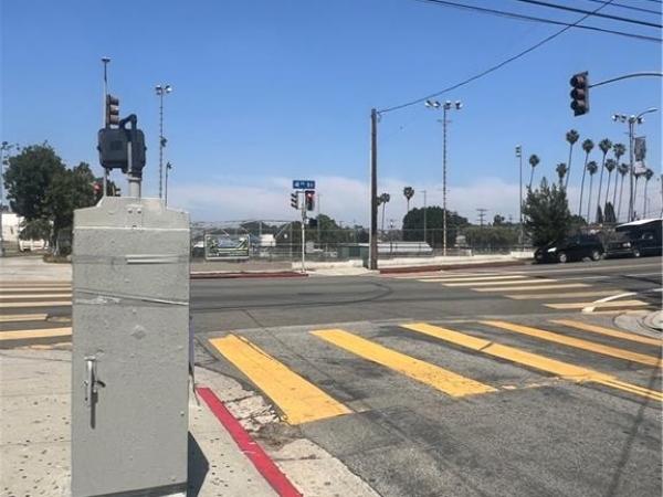 Listing Image #2 - Multi-family for sale at 409 S Savannah St, Los Angeles CA 90033 Listing Image #2 - Multi-family for sale at 409 S Savannah St, Los Angeles CA 90033