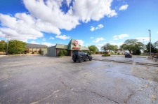 Listing Image #3 - Retail for sale at 1744 Biddle Avenue, Wyandotte MI 48192