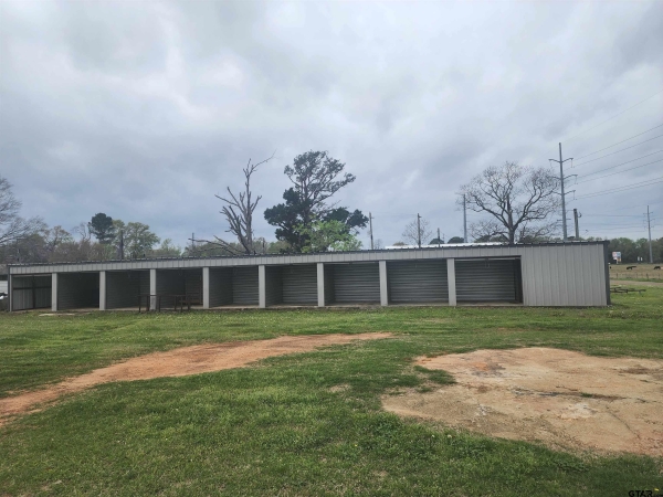 Listing Image #2 - Others for sale at 205 Dukes Chapel, Pittsburg TX 75686