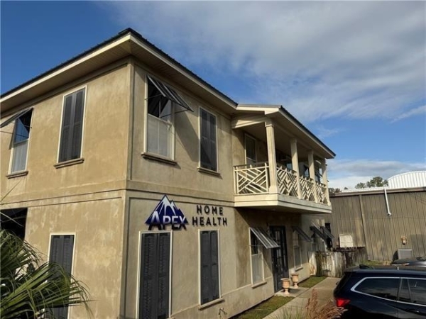 Listing Image #1 - Others for sale at 1170 W Causeway Approach, Mandeville LA 70471